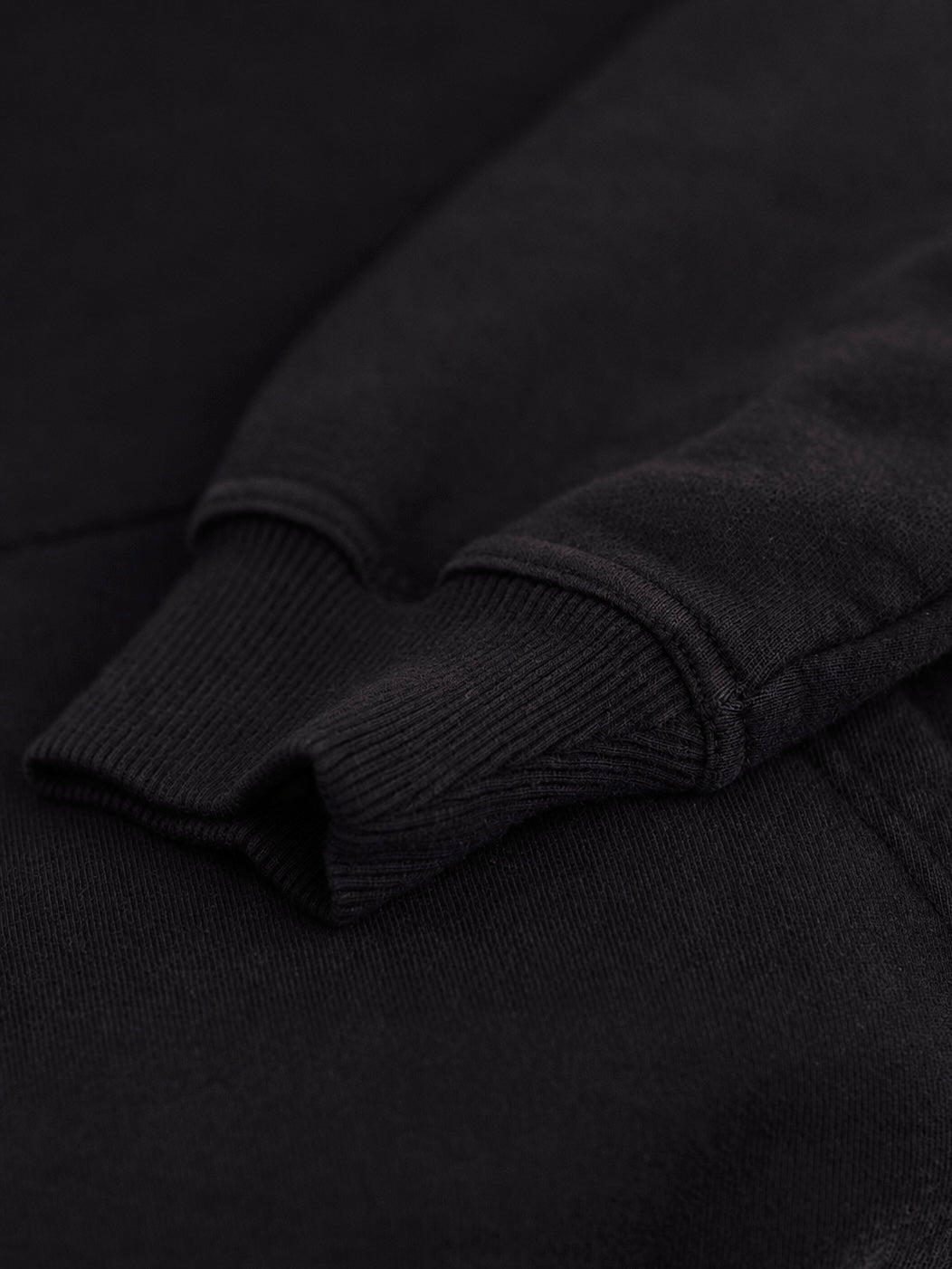 CORE HOODIE